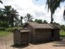 Pende kunyhk, magtrral. Pende huts, with granary.